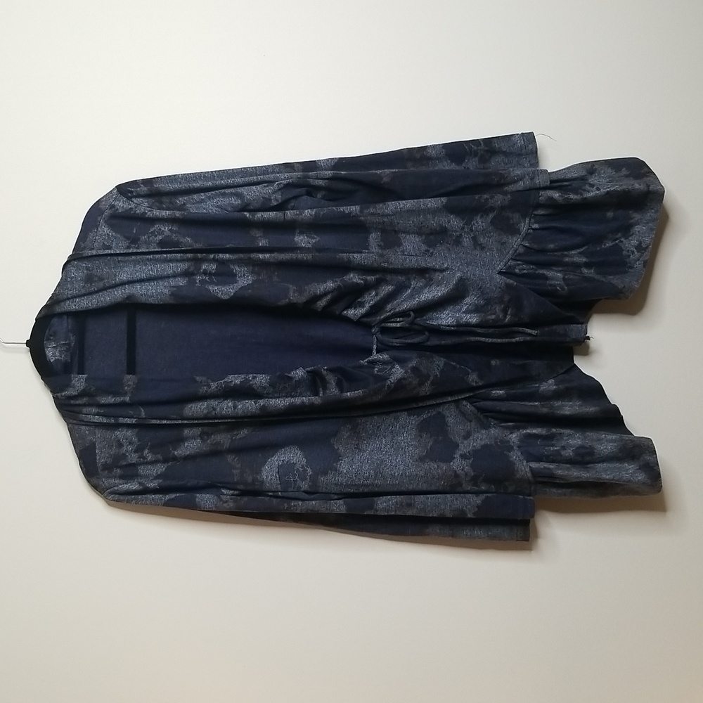 Alberto Makali Gray and Blue Cardigan